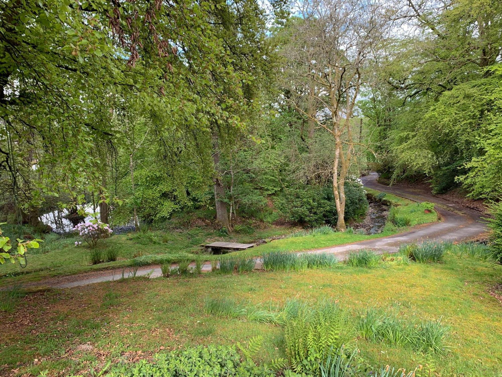 Crossburn Hideaway *